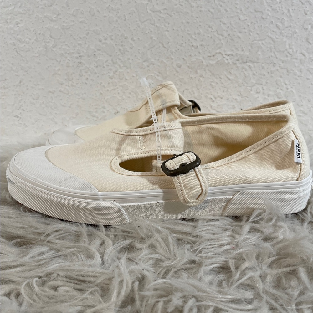 VANS Mary Jane Style 93 Buckle Strap Women’s Shoes White Canvas Size 9 NEW - Picture 5 of 15